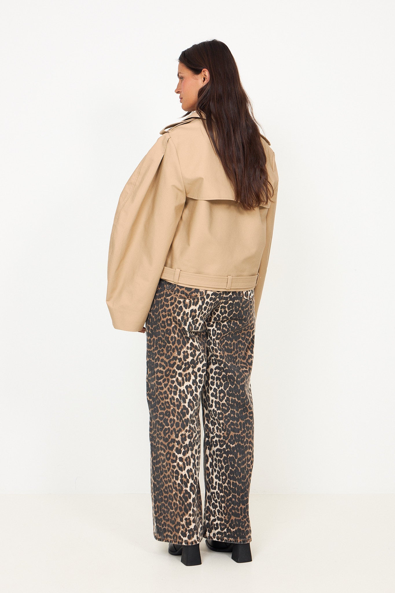 Warm Sand Double-Cotton Belted Jacket